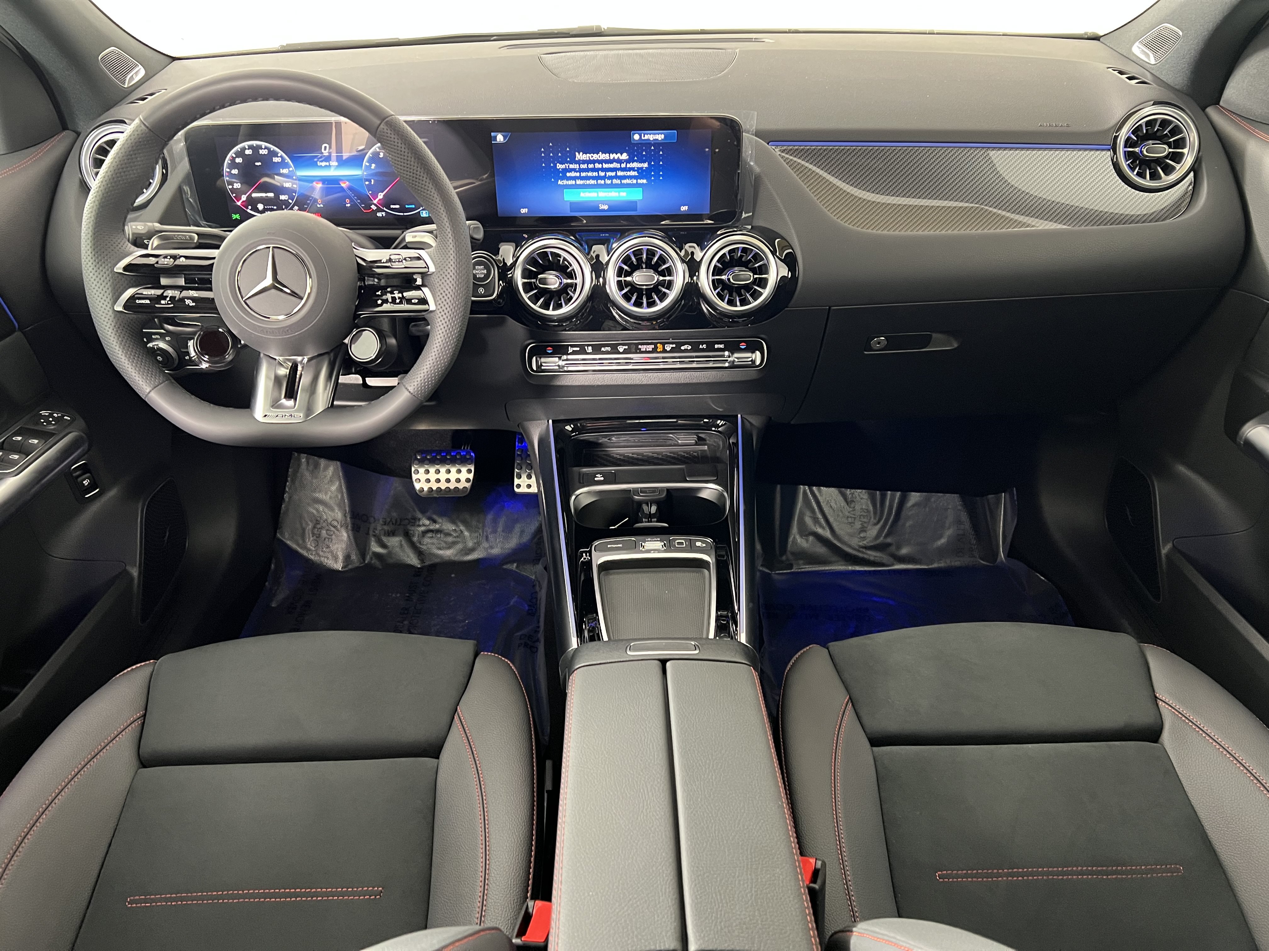 Used 2025 Mercedes-Benz GLA 35 AMG 4MATIC image 22