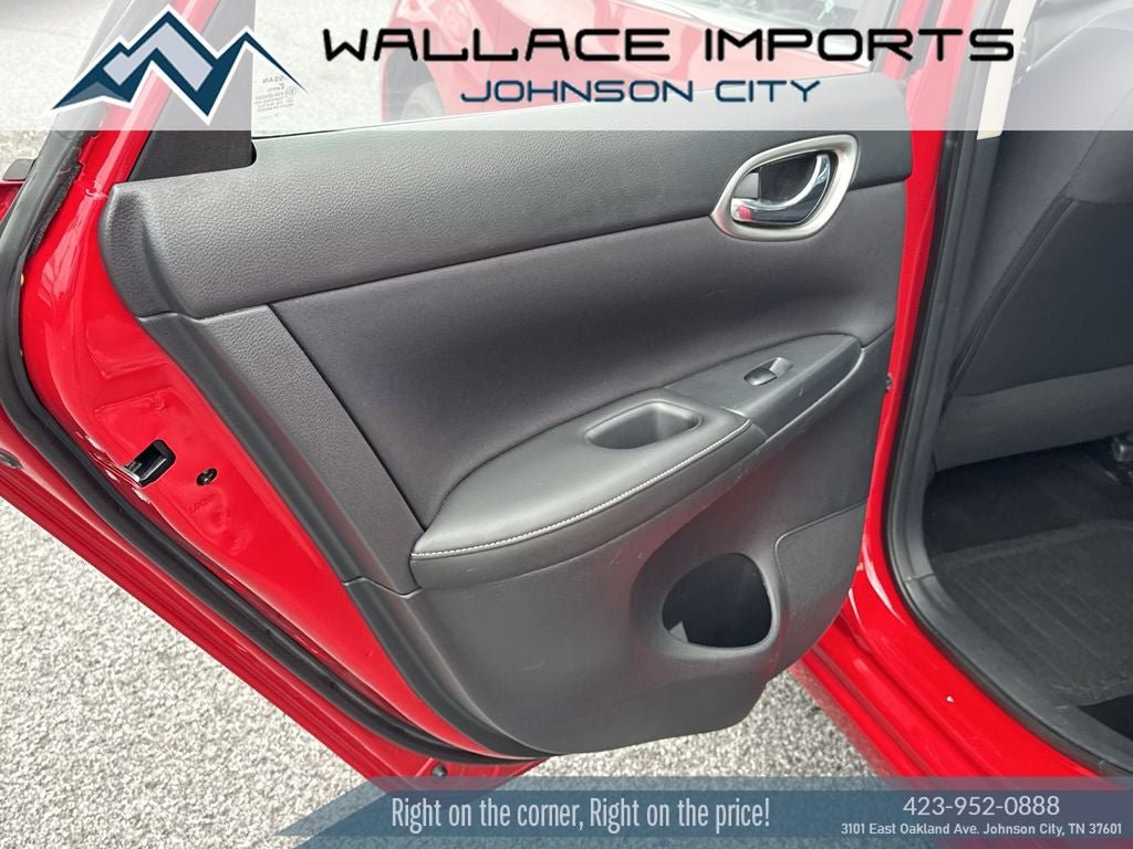 Used 2016 Nissan Sentra SV FWD image 32