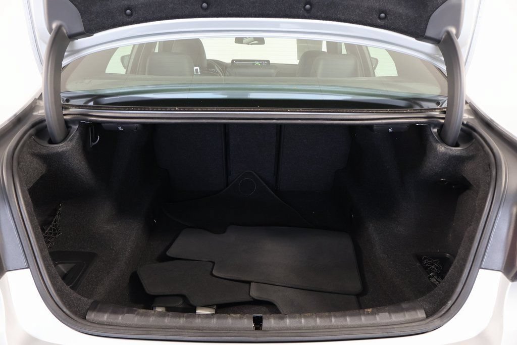 Used 2021 BMW 540i w/ Premium Package RWD image 14