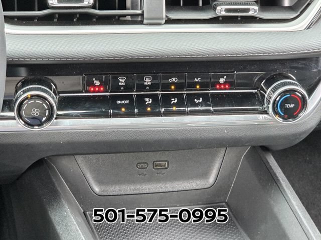 Used 2025 Chevrolet Equinox LT AWD/4WD image 23