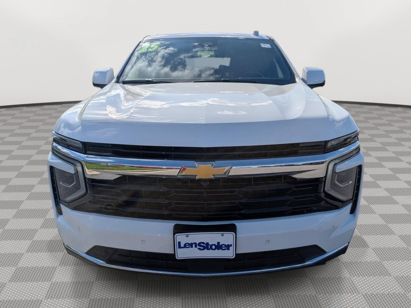 Used 2025 Chevrolet Tahoe LS AWD/4WD image 8