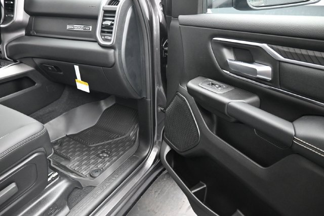 New 2027 RAM 1500 4x4 Crew Cab image 26