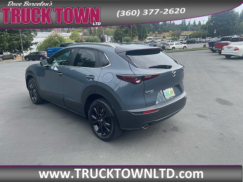 Used 2025 MAZDA CX-30 AWD 2.5 S w/ Preferred Package image 3