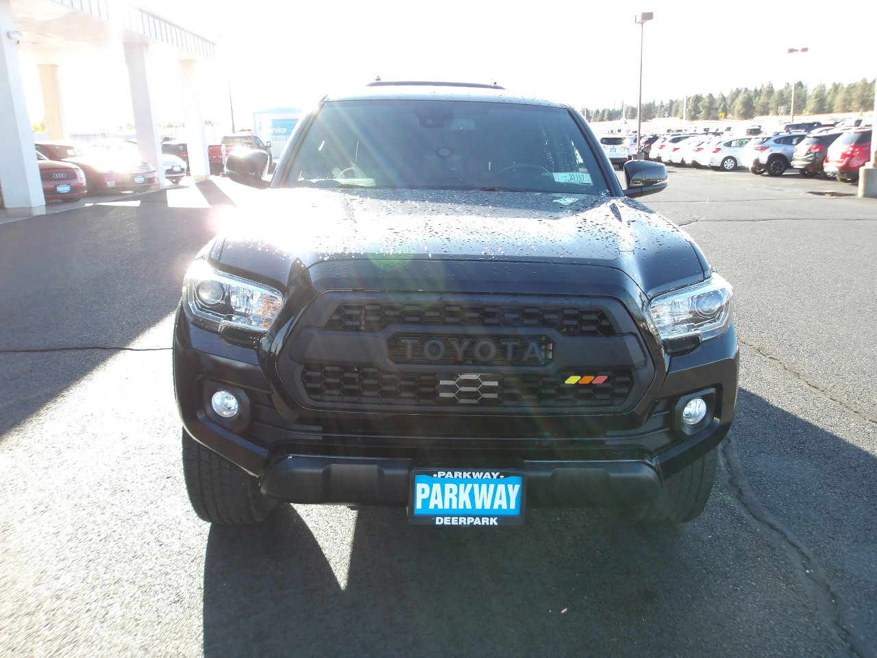 Used 2021 Toyota Tacoma TRD Off-Road w/ Technology Package image 8