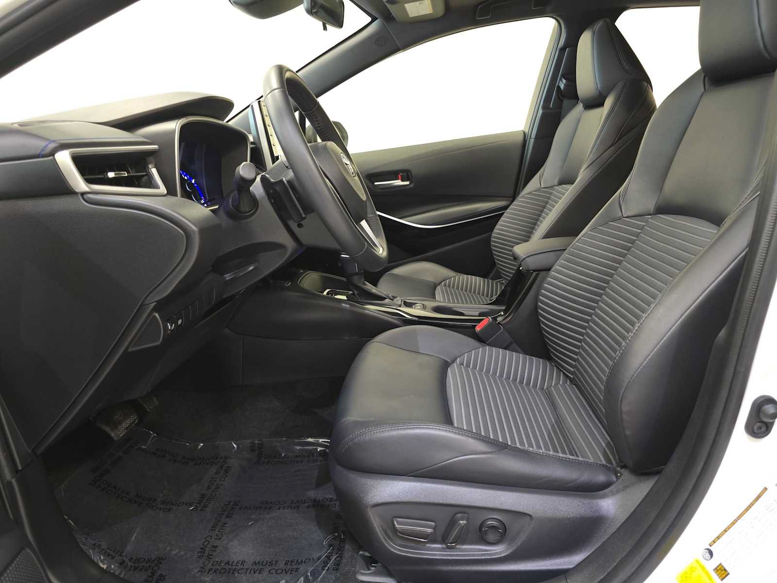 Used 2020 Toyota Corolla XSE FWD image 20