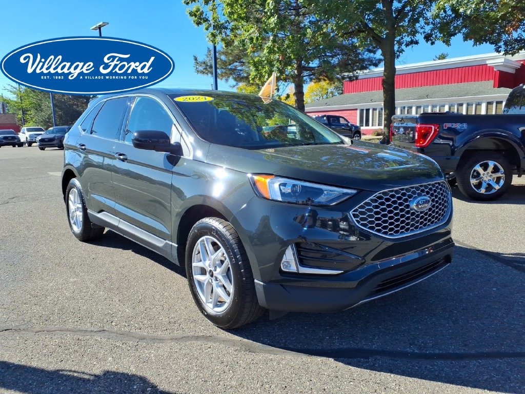 Certified 2024 Ford Edge SEL w/ Convenience Package AWD/4WD image 4