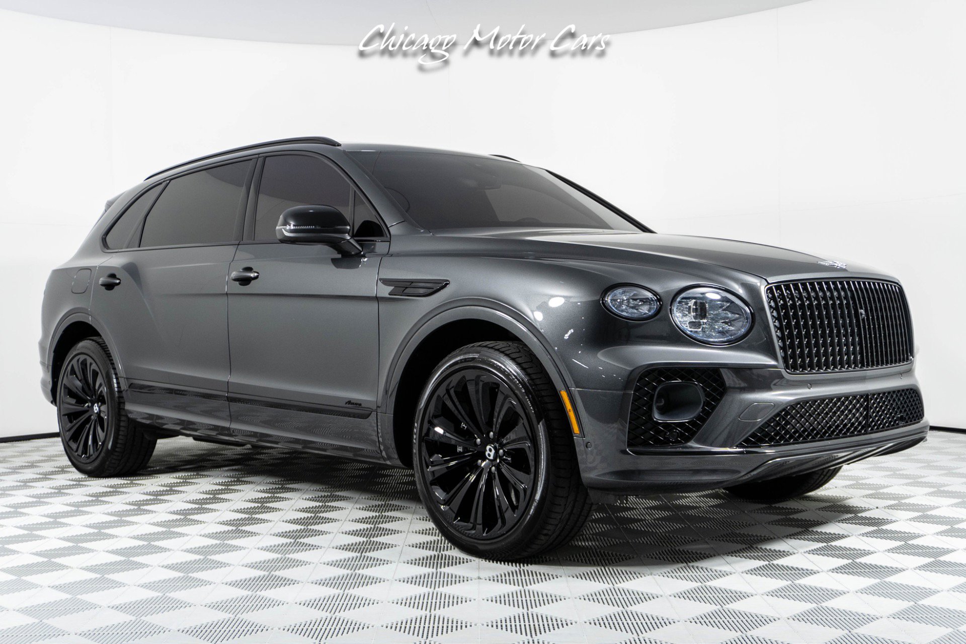 Used 2023 Bentley Bentayga Extended Wheelbase image 6