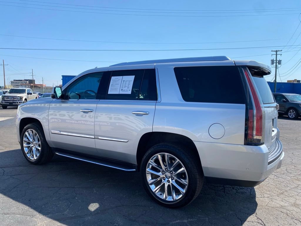 Used 2020 Cadillac Escalade Luxury AWD/4WD image 8