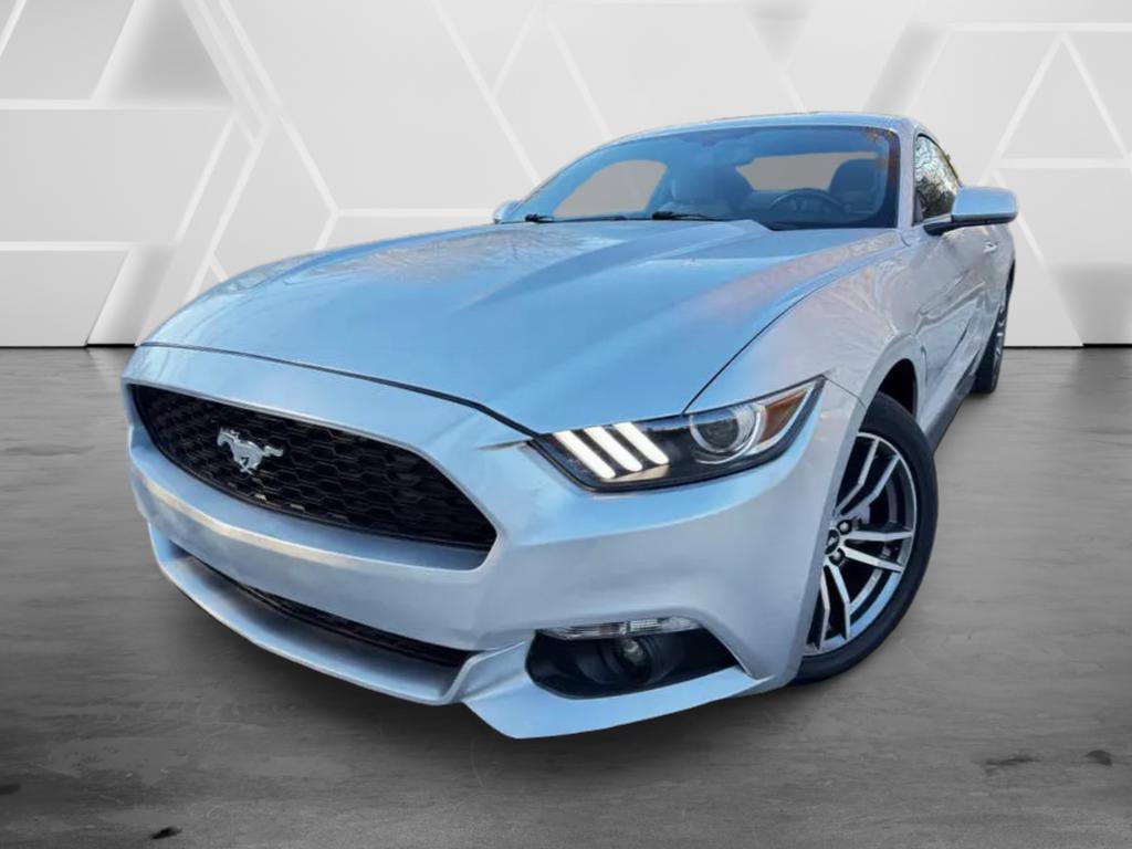 Used 2016 Ford Mustang Coupe image 2