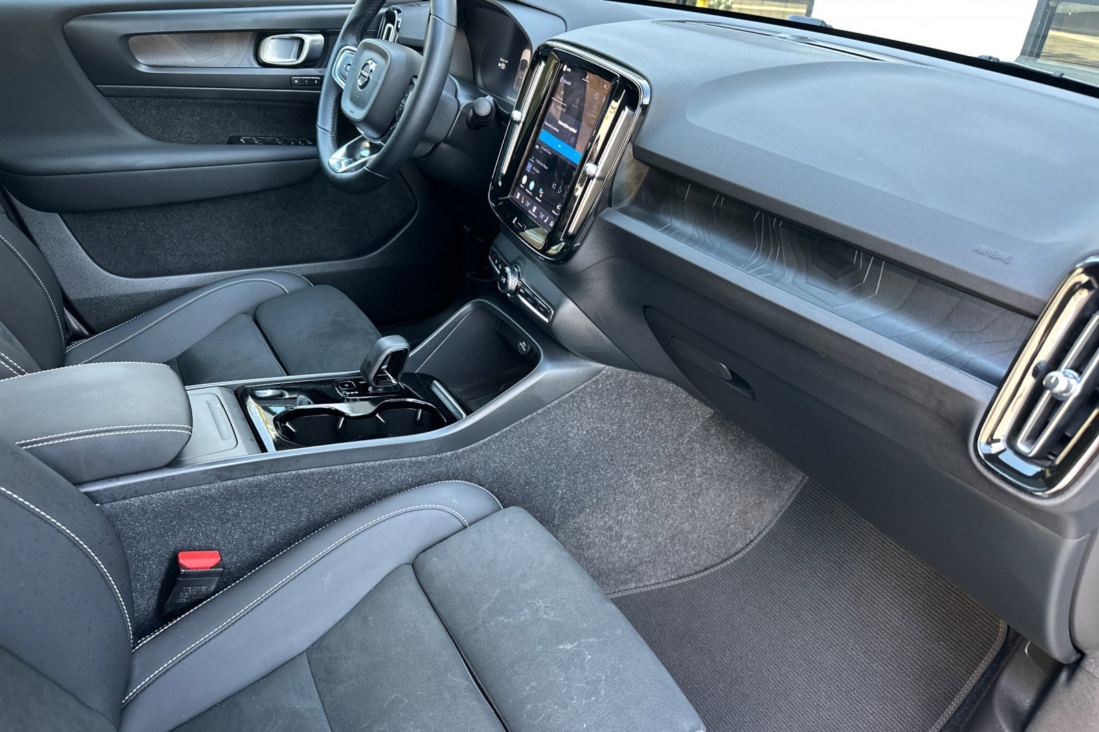 Certified 2023 Volvo C40 P8 Recharge Plus AWD/4WD image 18