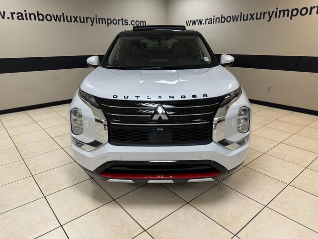 Used 2024 Mitsubishi Outlander Ralliart image 2