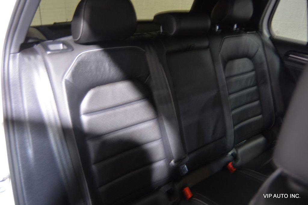 Used 2018 Volkswagen Golf 4-Door image 20