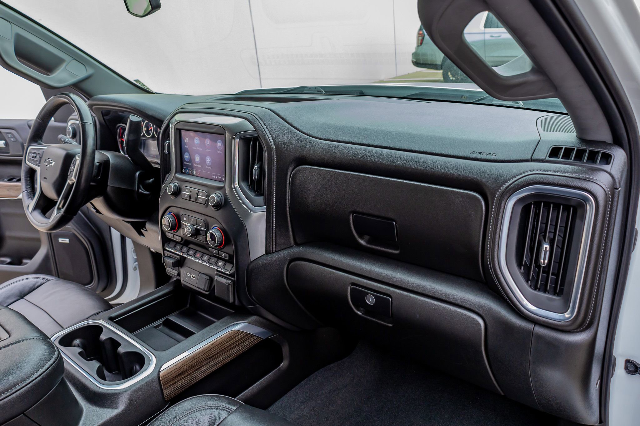 Used 2020 Chevrolet Silverado 1500 RST w/ Rally Edition image 17