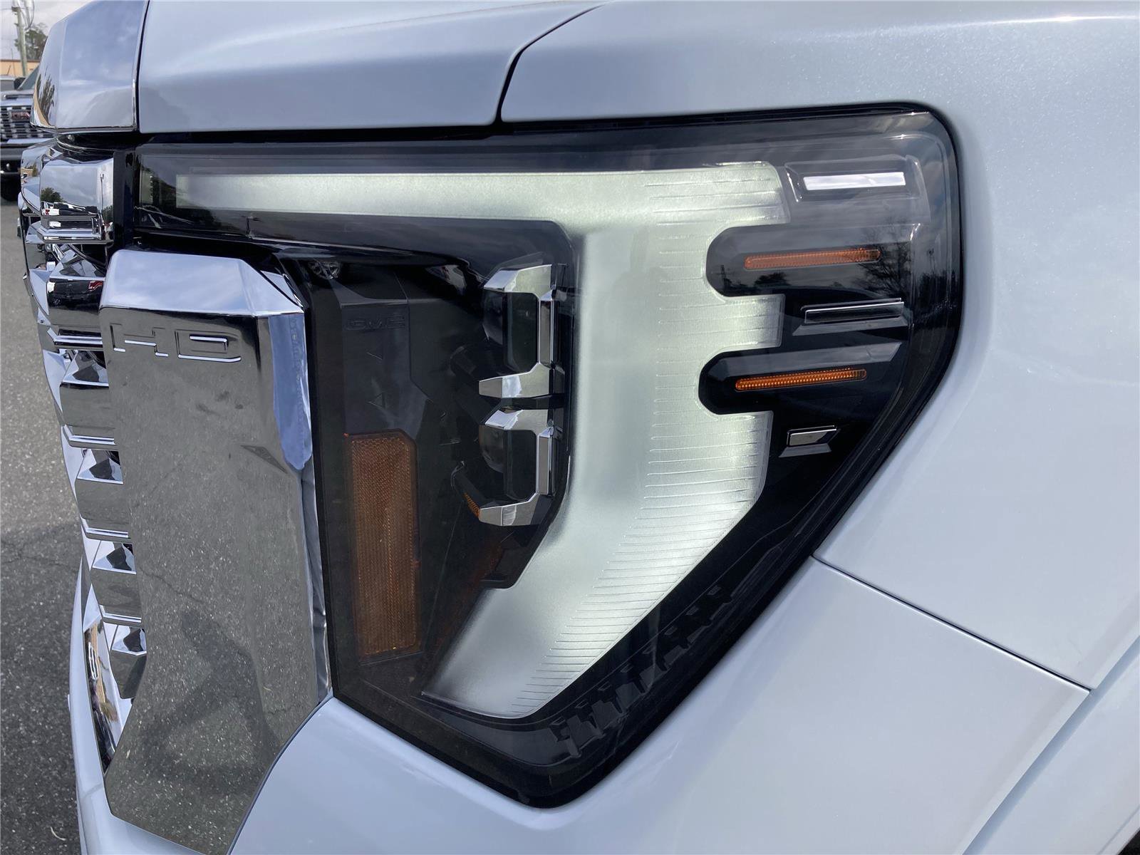 New 2026 GMC Sierra 2500 Denali w/ Denali Reserve Package image 12