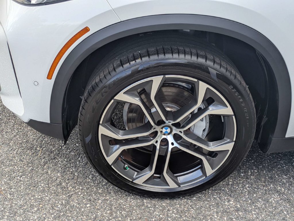 Used 2025 BMW X5 sDrive40i w/ Parking Assistance Package RWD image 10