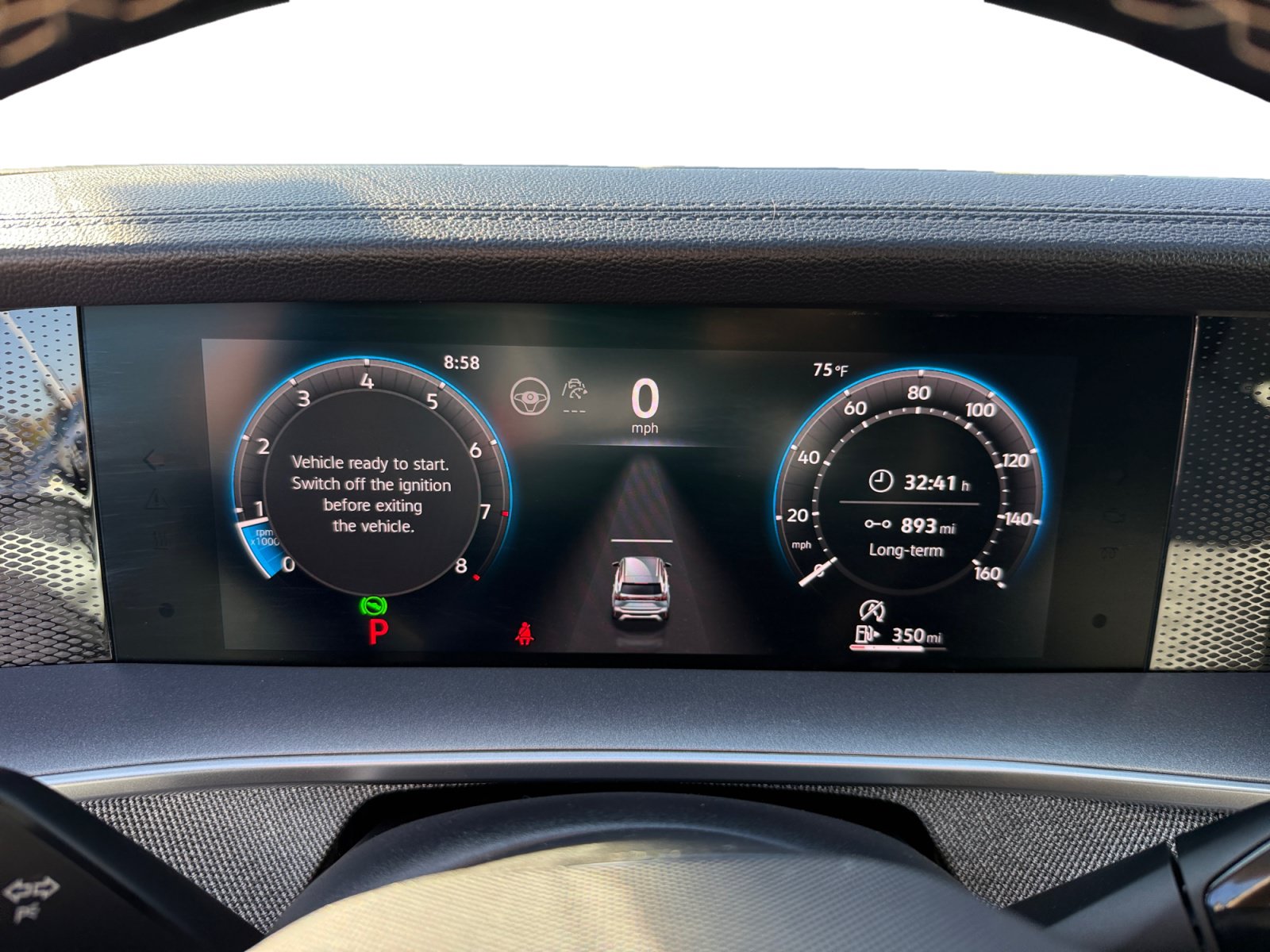 Certified 2025 Volkswagen Tiguan S FWD image 11
