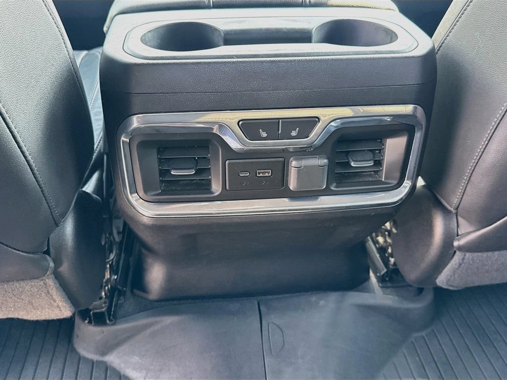 Used 2020 Chevrolet Silverado 1500 LTZ w/ LTZ Plus Package AWD/4WD image 30