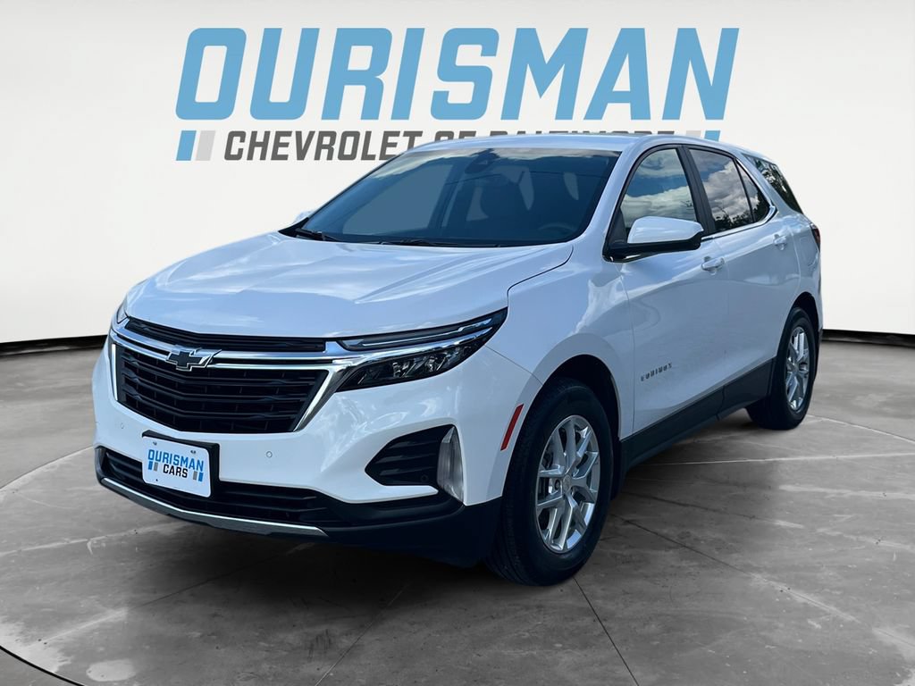 Used 2024 Chevrolet Equinox LT w/ LPO, Cargo Package FWD image 2