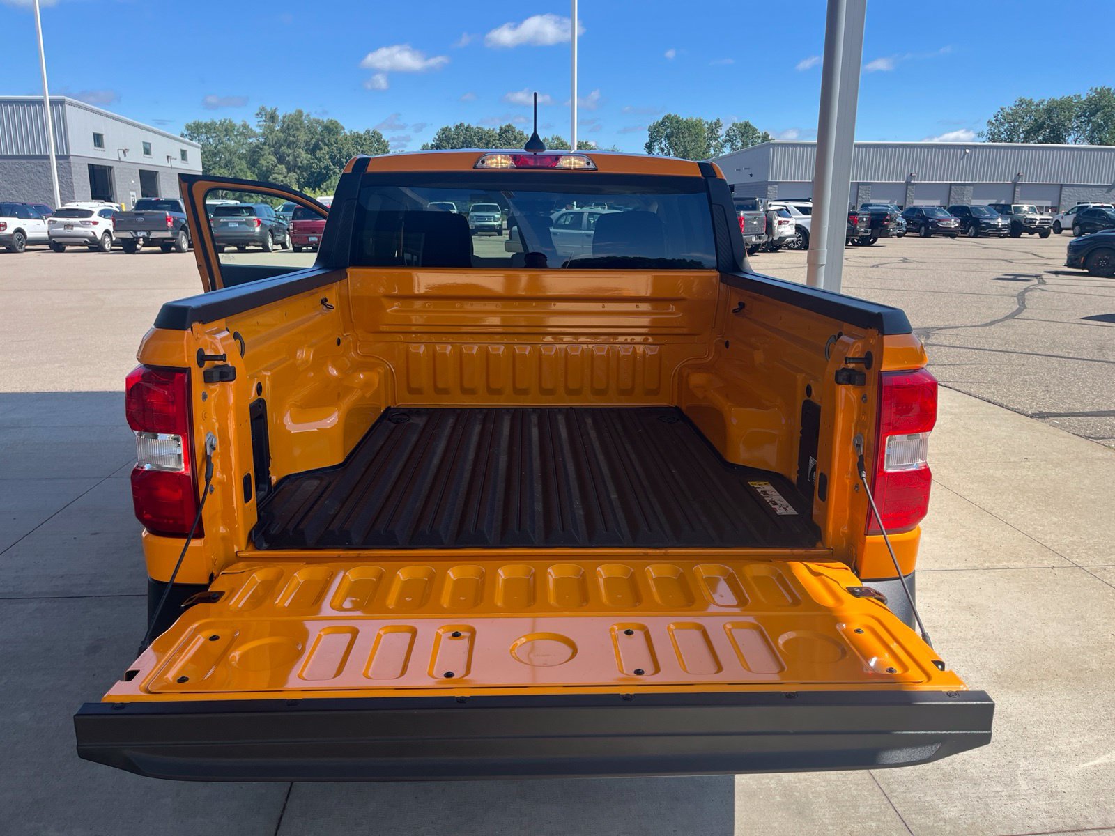 Certified 2026 Ford Maverick XLT w/ XLT Luxury Package FWD image 13