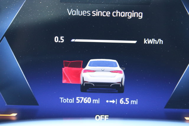 Used 2025 BMW i4 eDrive40 RWD image 24