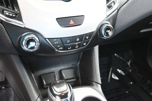 Used 2016 Chevrolet Cruze LS FWD image 22
