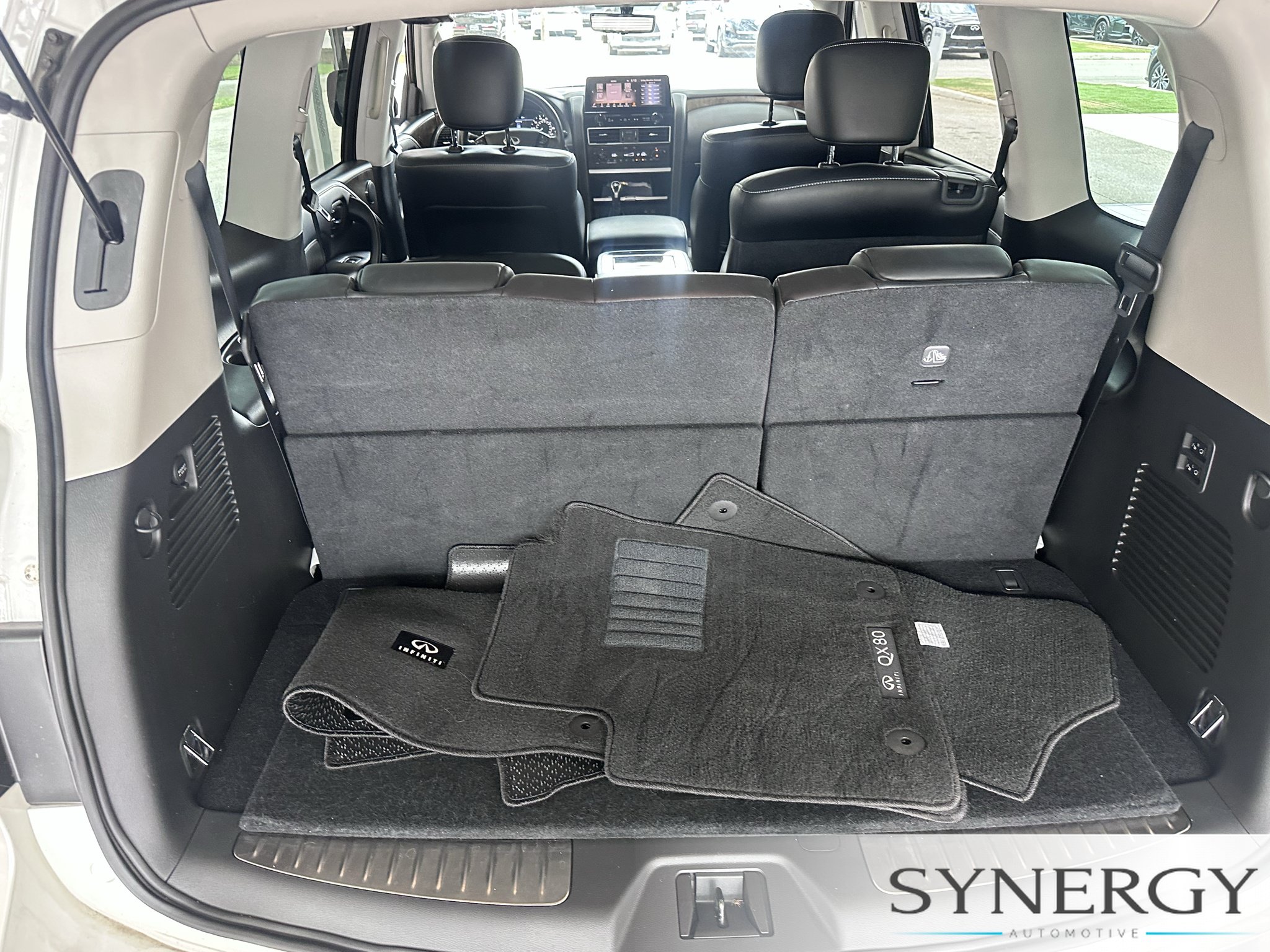 Certified 2023 INFINITI QX80 Premium Select w/ Cargo Package RWD image 11