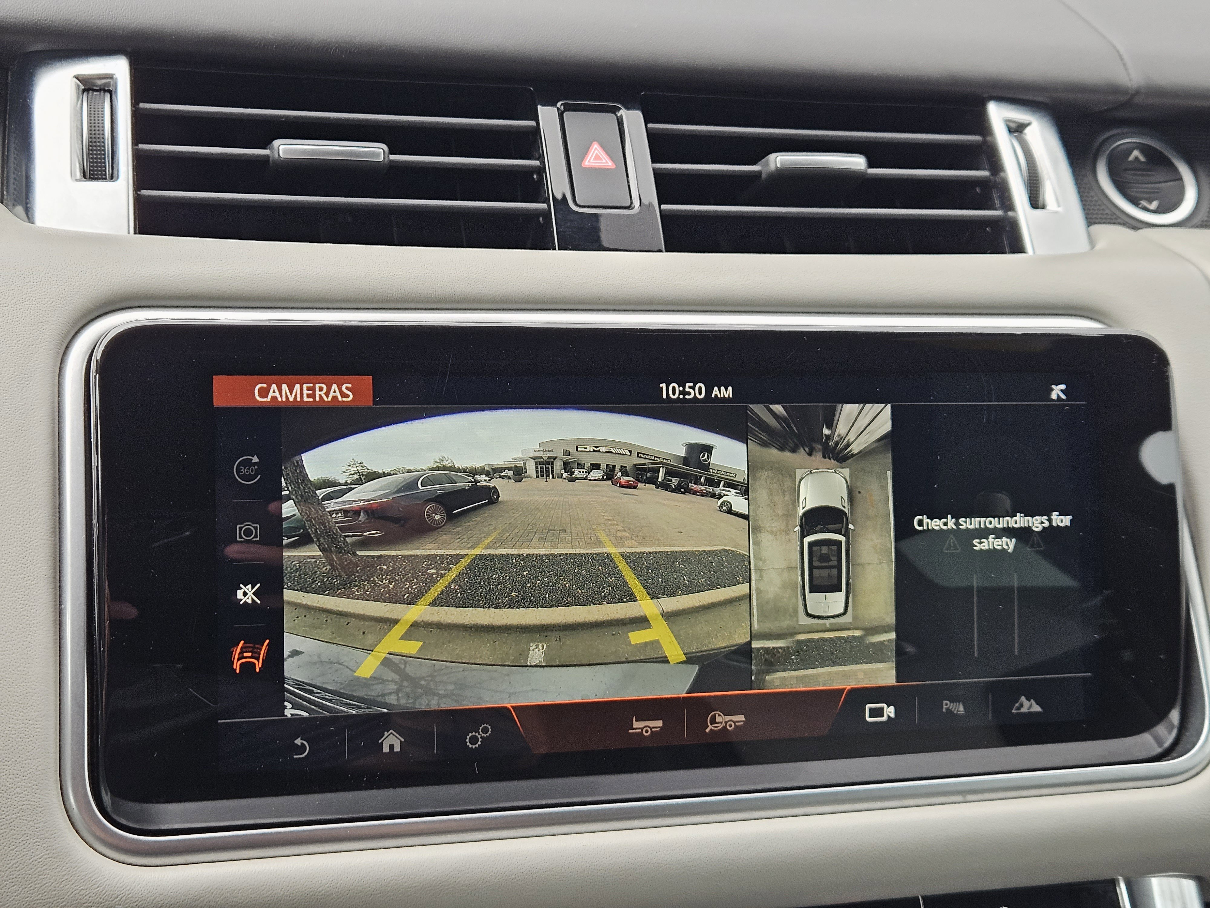 Used 2018 Land Rover Range Rover Sport SVR image 20