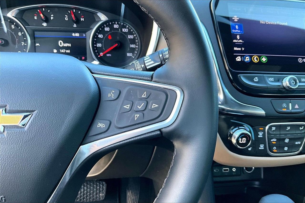 Used 2023 Chevrolet Equinox Premier image 28