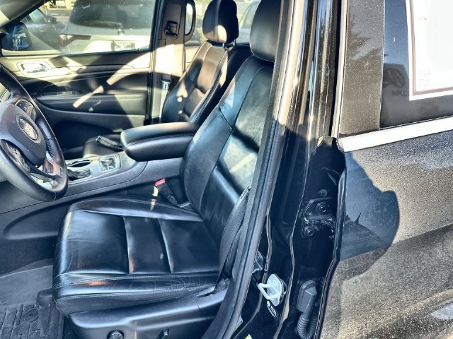 Used 2022 Jeep Grand Cherokee Limited AWD/4WD image 14