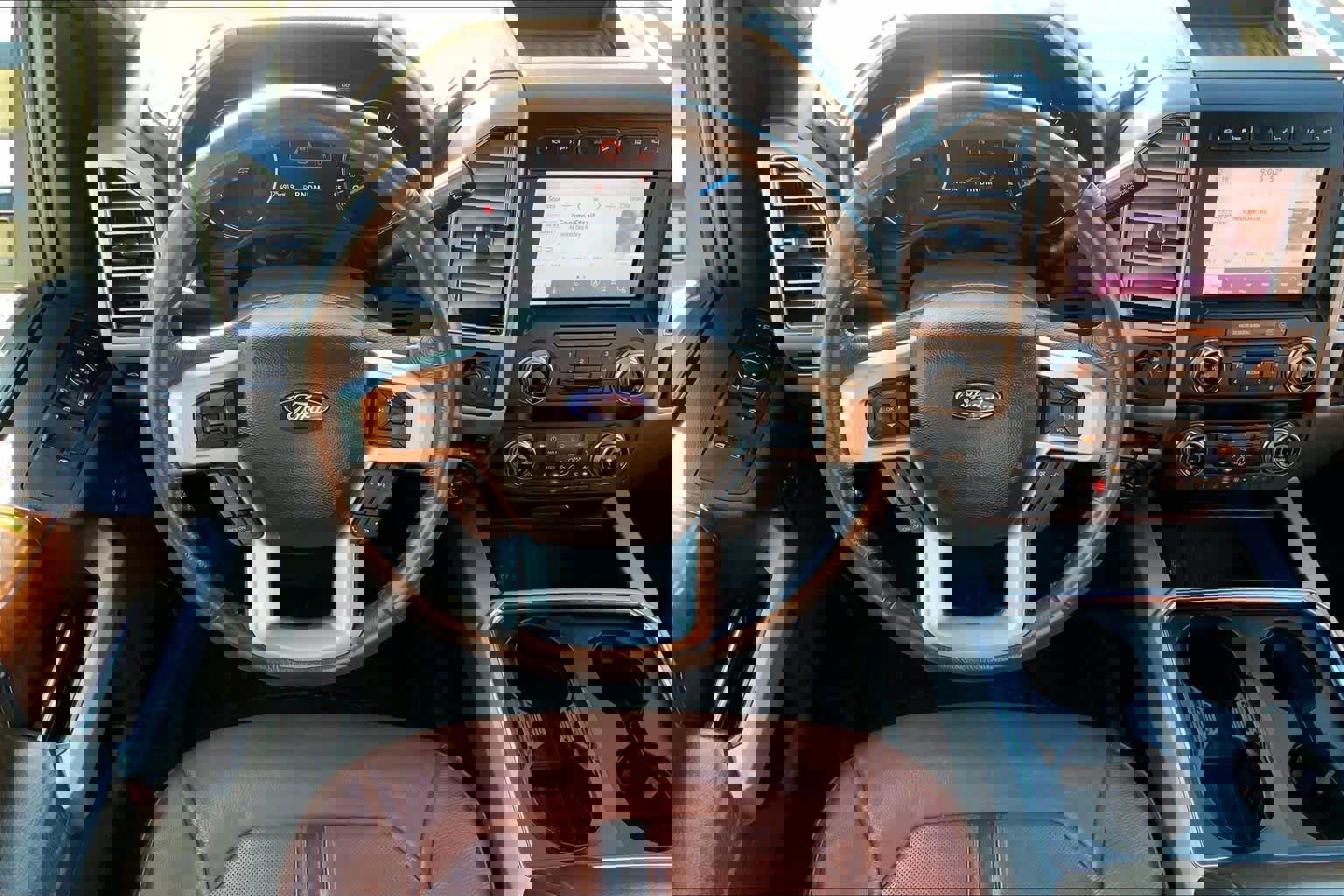 Used 2021 Ford F350 King Ranch w/ King Ranch Ultimate Package image 6