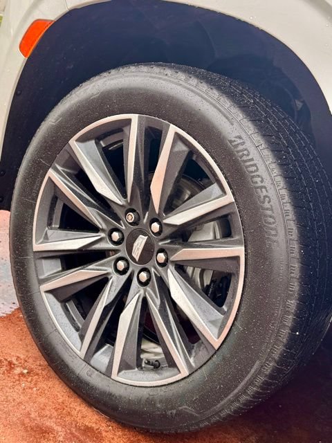 Used 2021 Cadillac Escalade Sport AWD/4WD image 23