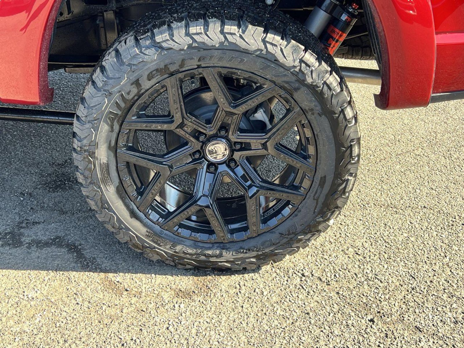 New 2025 Ford F150 Lariat w/ Equipment Group 502A High image 12