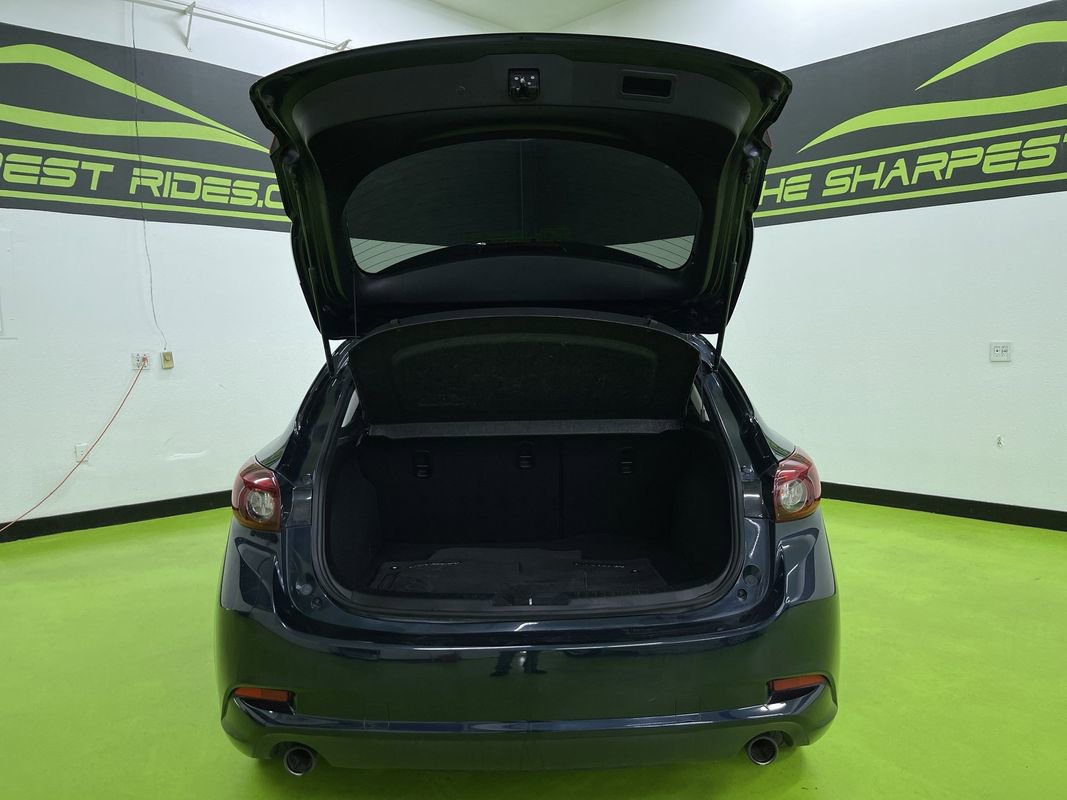 Used 2017 MAZDA MAZDA3 Grand Touring image 9