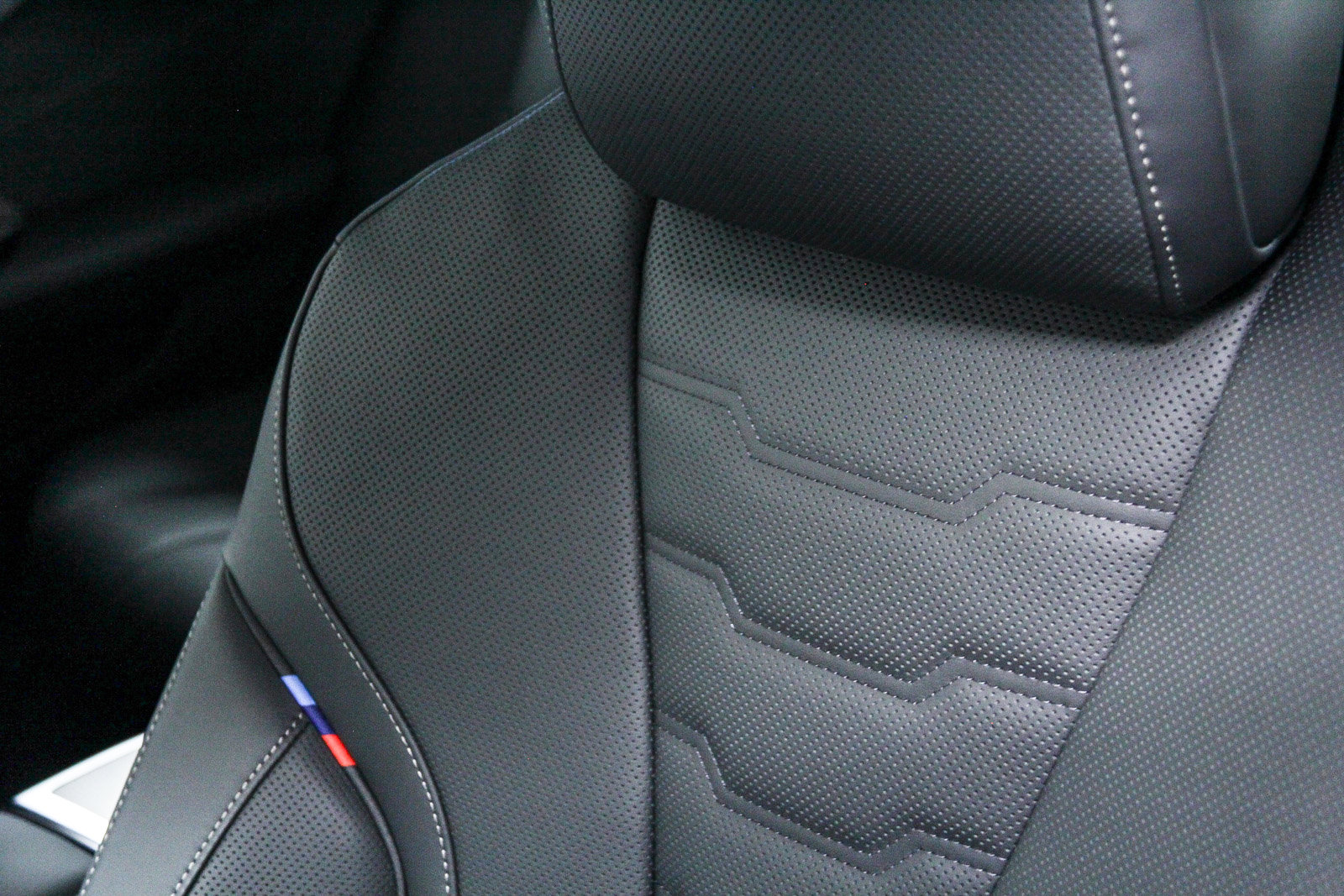 New 2026 BMW 840i RWD image 25