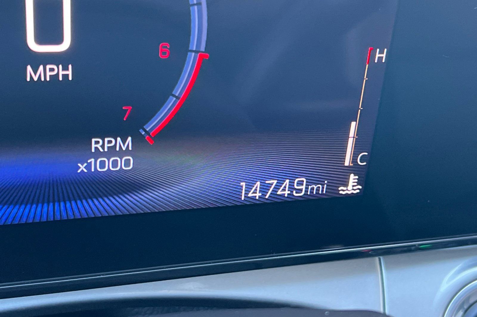 Used 2025 Chevrolet Trax LT w/ LT Convenience Package image 25