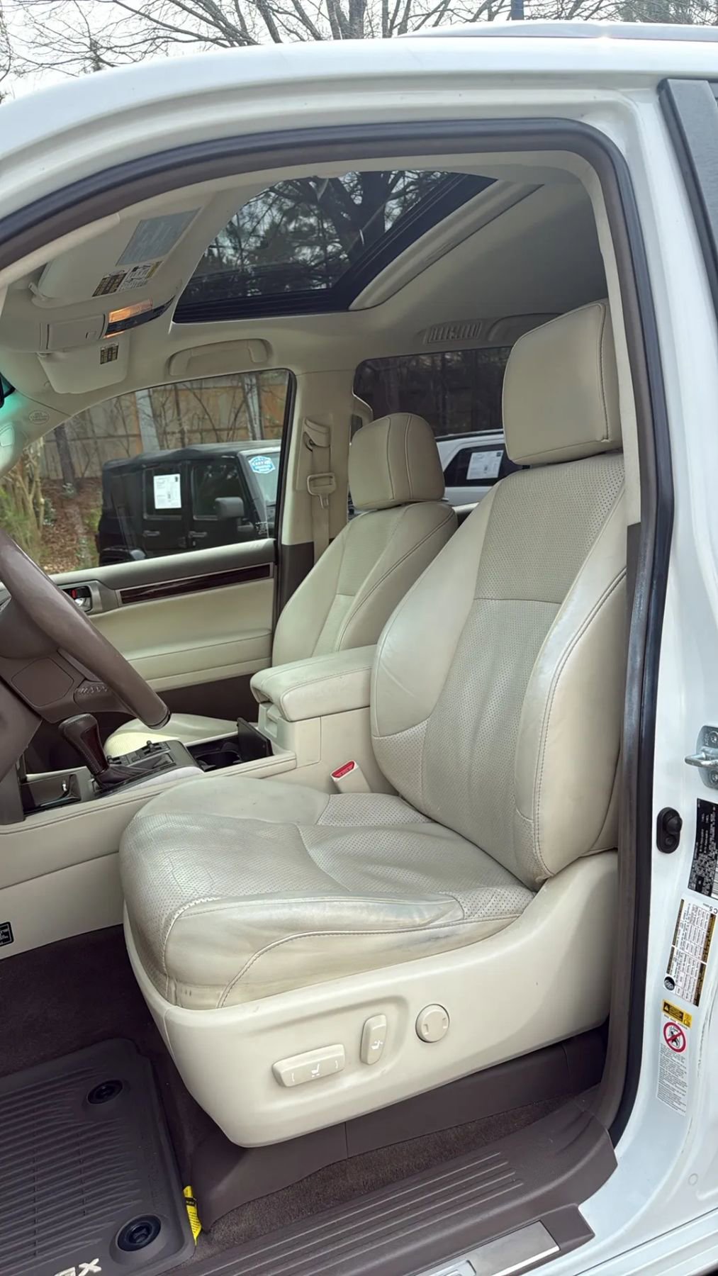 Used 2015 Lexus GX 460 Luxury image 15