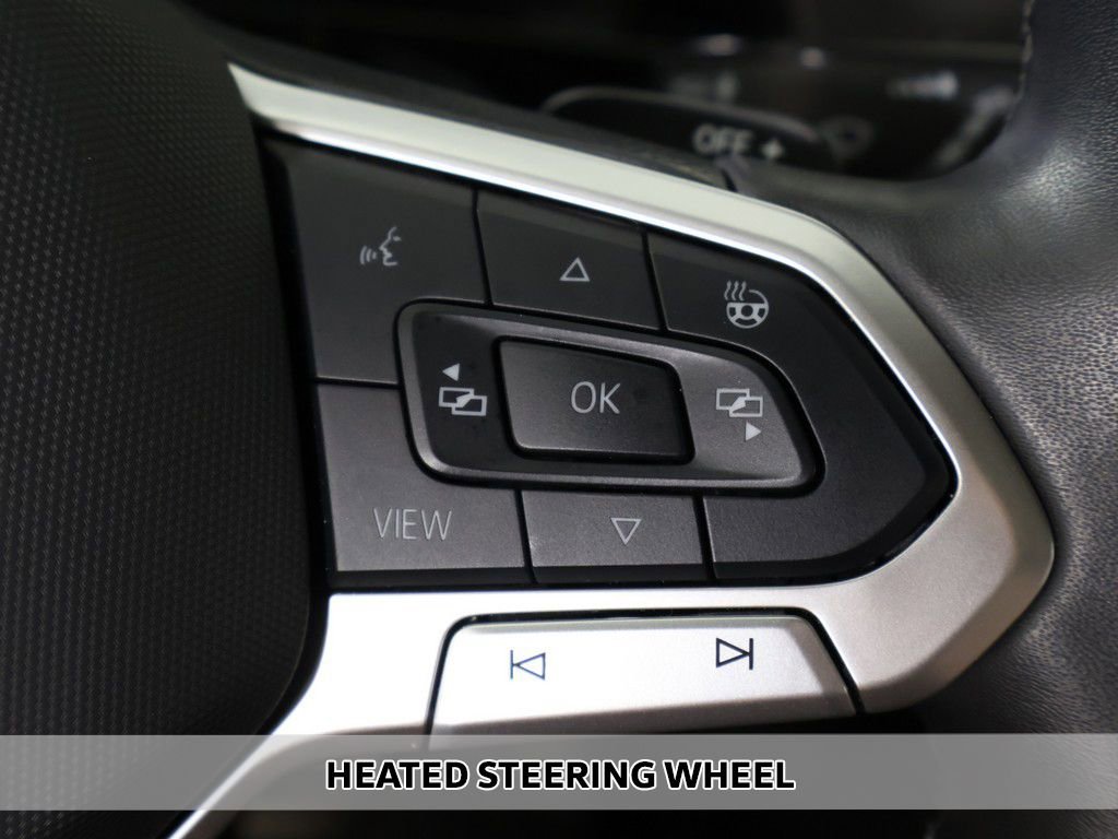 Certified 2024 Volkswagen Atlas Peak Edition SEL AWD/4WD image 10