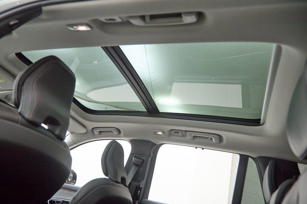 New 2026 Volvo XC90 T8 Ultra w/ Protection Package image 25