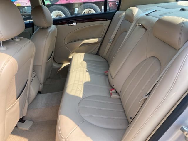 Used 2008 Buick Lucerne CXL w/ Ultra Confidence Package FWD image 17