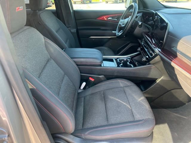 Used 2024 Chevrolet Traverse Z71 AWD/4WD image 24