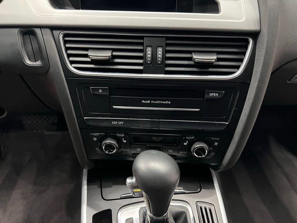 Used 2010 Audi A4 2.0T Premium Plus image 38