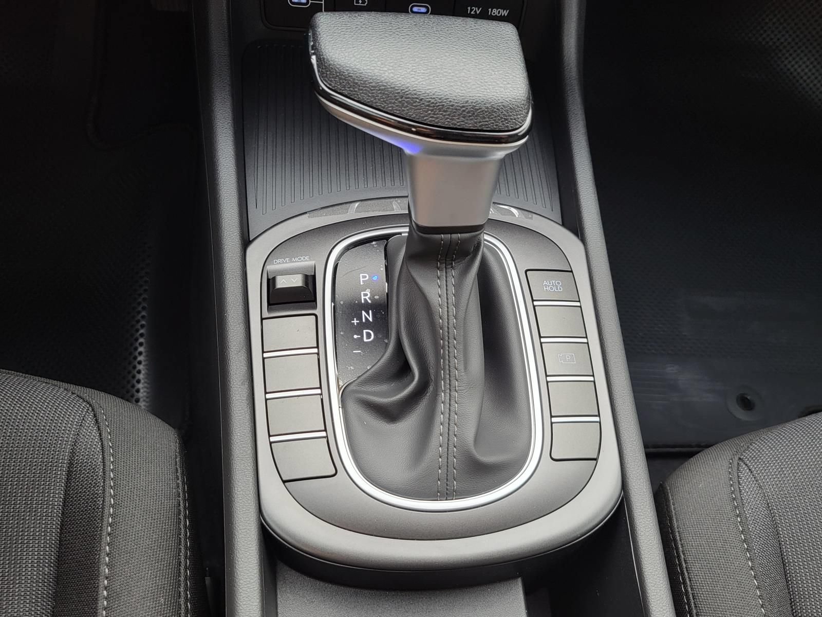 New 2026 Hyundai Kona SE FWD image 19