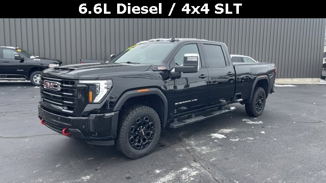 Used 2024 GMC Sierra 2500 SLT w/ SLT Premium Package