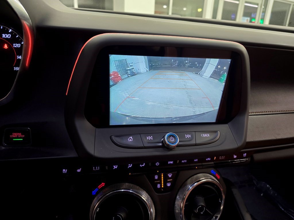 Used 2018 Chevrolet Camaro LT RWD image 29