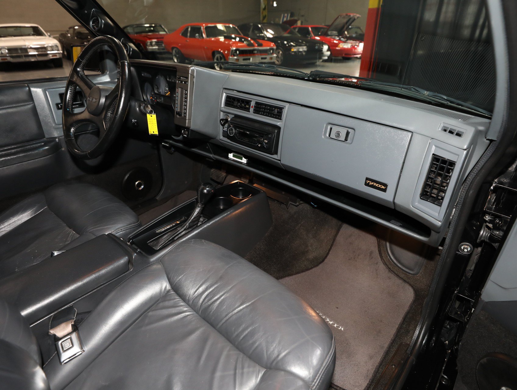 Used 1993 GMC Typhoon AWD/4WD image 38