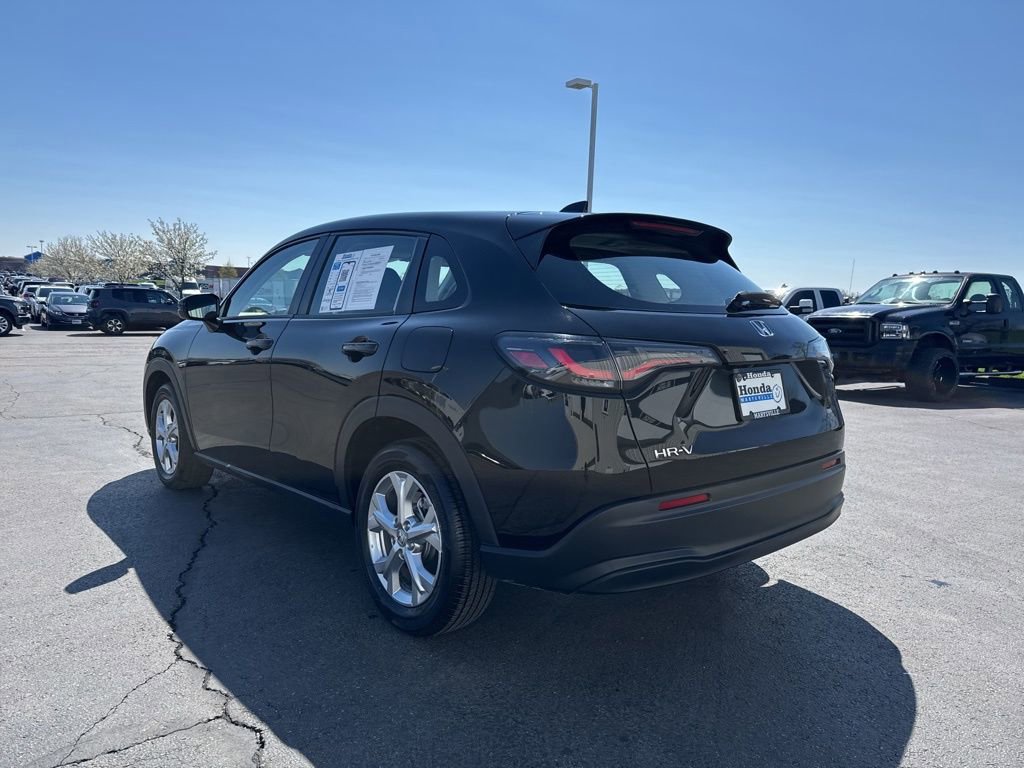 Used 2025 Honda HR-V LX image 5