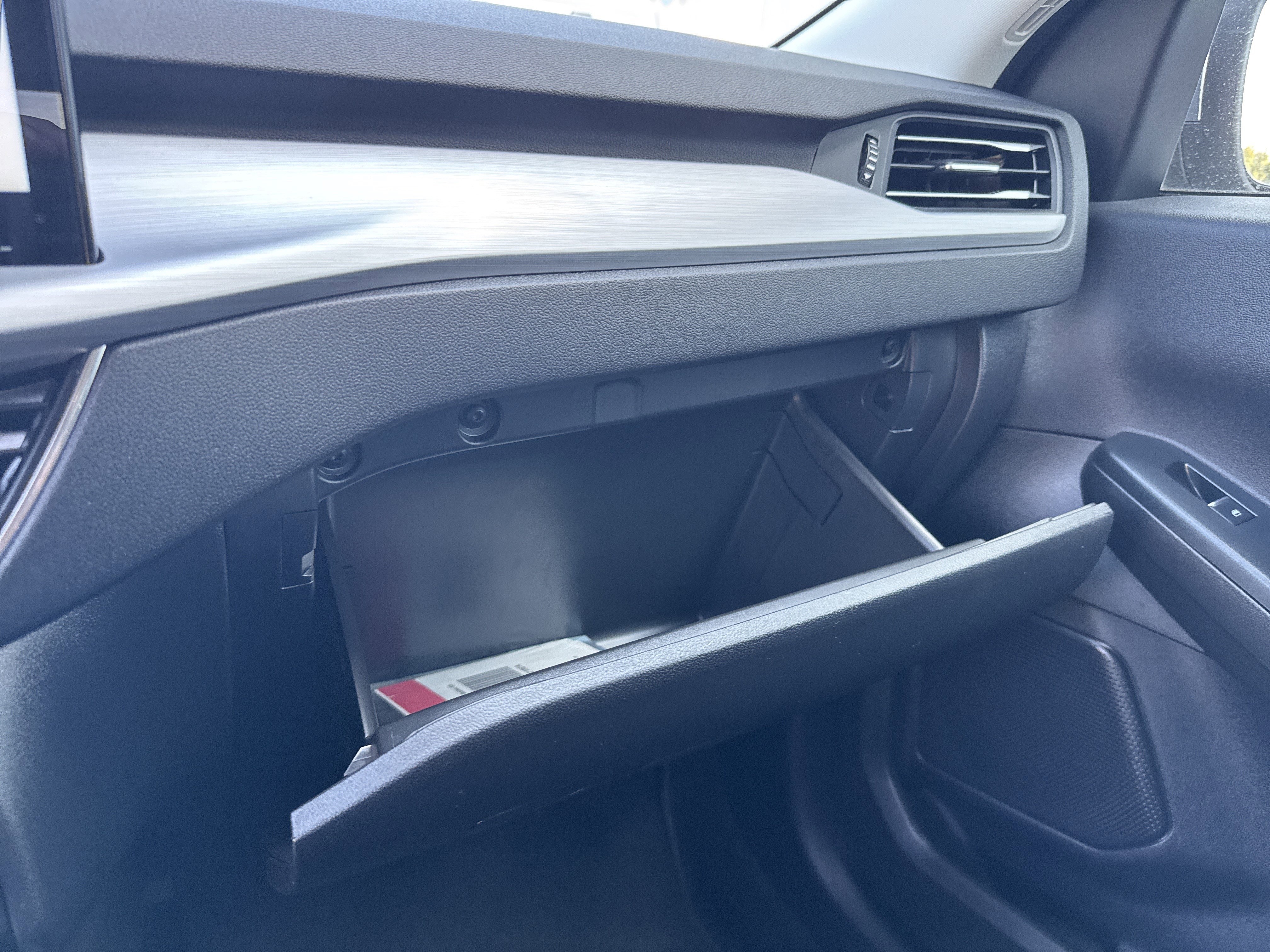 Used 2024 Ford Escape Platinum image 54