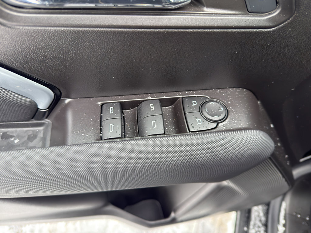 Used 2024 Chevrolet Colorado Z71 w/ Z71 Convenience Package 2 image 12