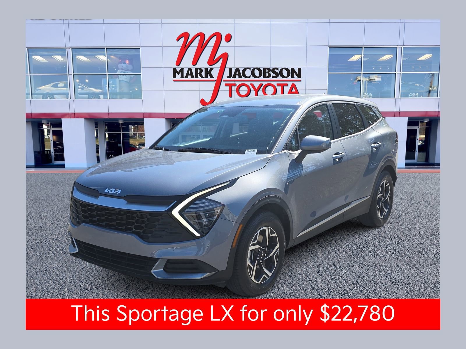 Used 2025 Kia Sportage LX FWD image 1