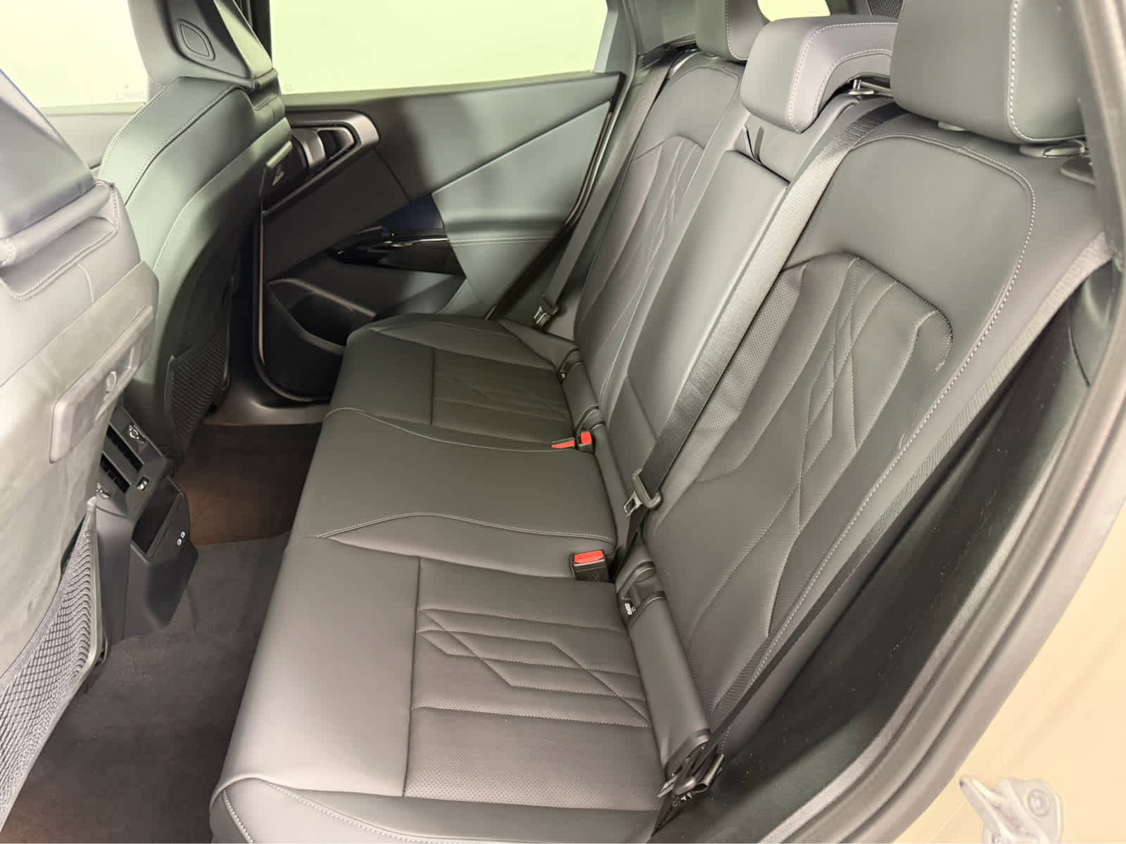 New 2026 BMW X3 xDrive30 w/ Premium Package image 13